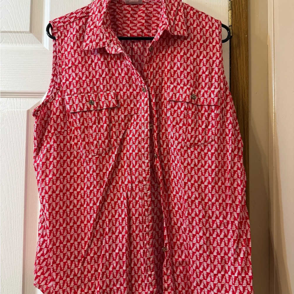 Jaclyn Smith Red Patterned Blouse